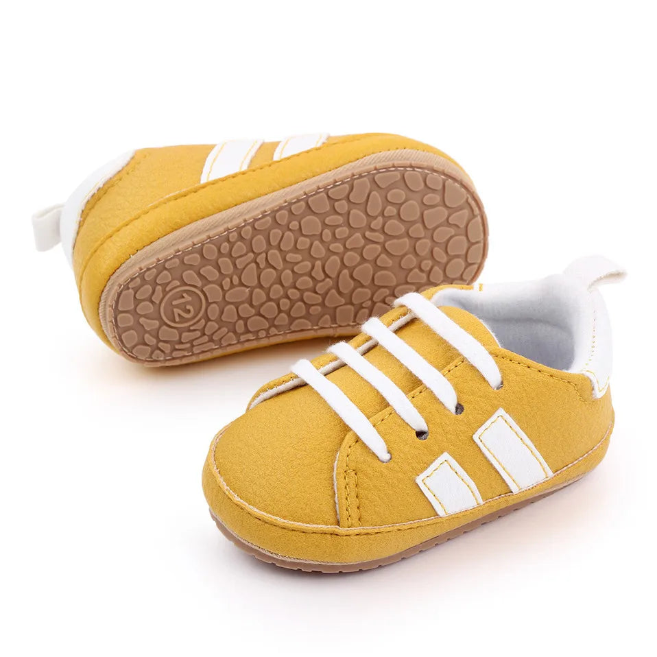 Two Striped PatchWork Baby Shoes For Boys Girls Hard Sole Shoes Spring Bebes Sneakers Toddler Newborn Shoes First Walker