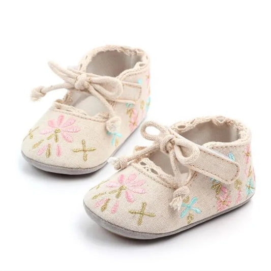 New Lovely Flower Baby Shoes Infants Girls Soft Sole First Walkers Anti-slip Newborn Girls Princess Shoes