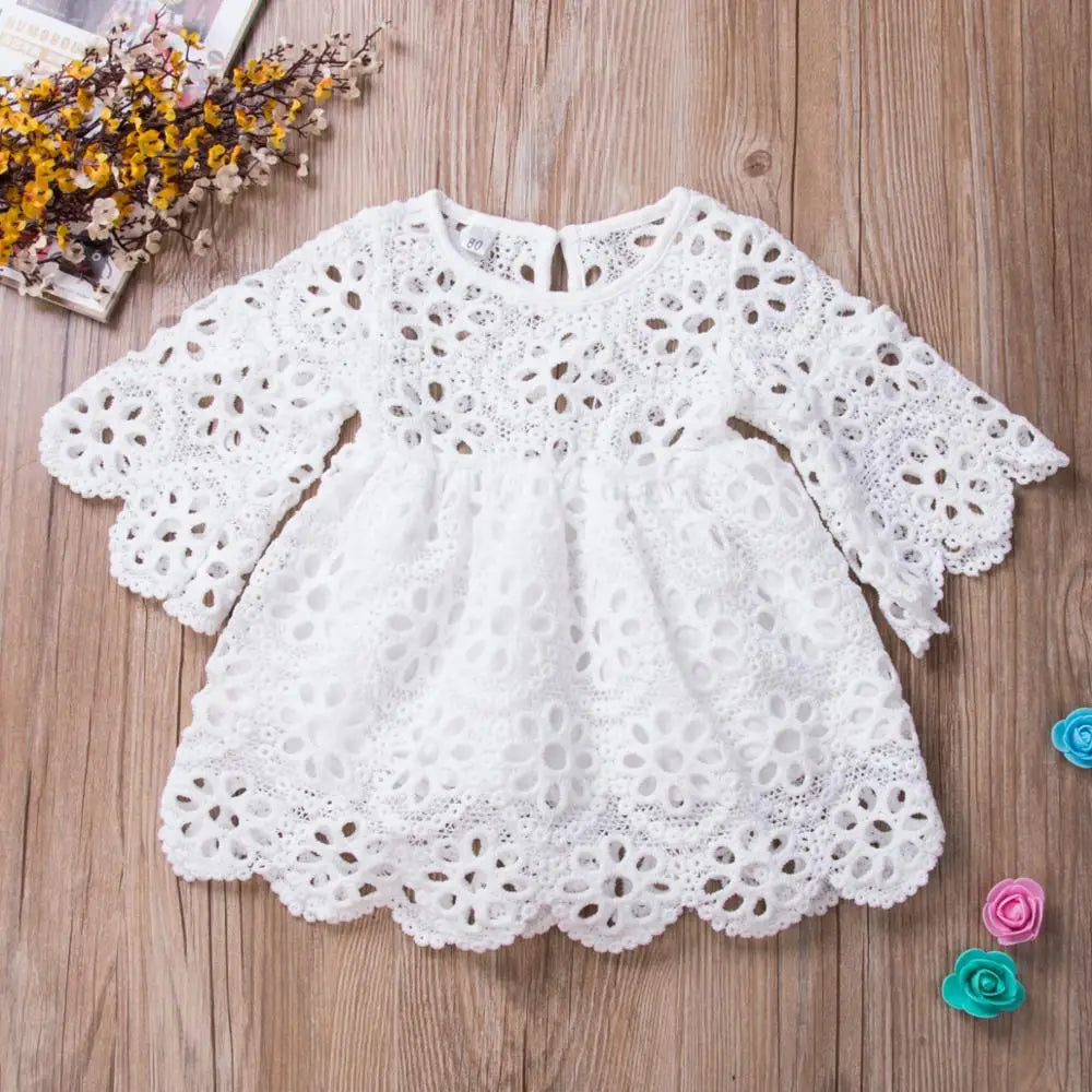 Fashion Family Matching Clothes Mother Daughter Dresses White Hollow  Floral Lace Dress Mini Dress Mom Baby Girl Party Clothes