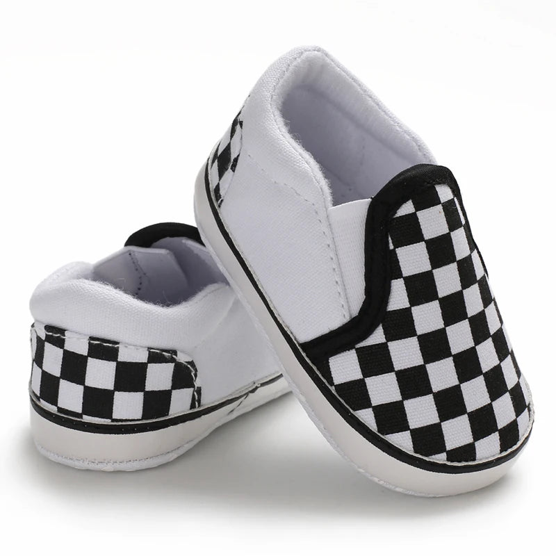 Classic checker first baby walker shoes for boys and girls soft soled cotton casual sport Prewalker baby crib shoes 0-18months