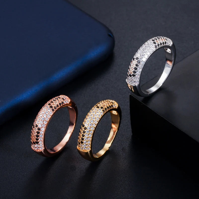 ThreeGraces Hot Shiny Mirco Pave Cubic Zirconia Stone Rose Gold Color Round Engagement Finger Ring Jewelry for Party Women RG094