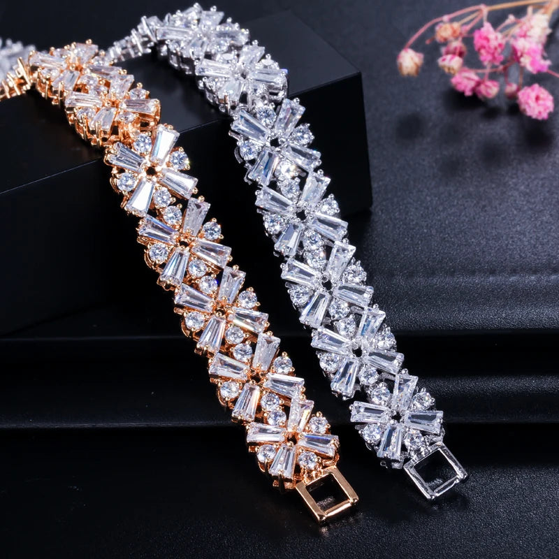 CWWZircons Women Fashion Jewelry Gorgeous Silver Color Spring Flower Cubic Zirconia Connected Tennis Bracelet for Wedding CB010