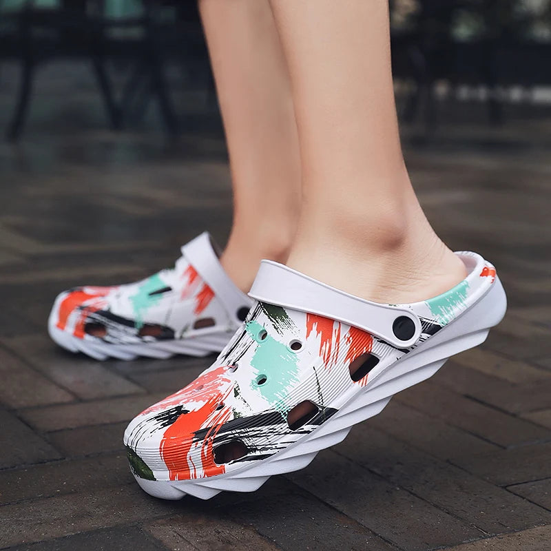 Women Men Summer Comfortable Casual Clogs Breathable Flats Lightweight Beach Sandals Outdoor Water Shoes Walking Slippers