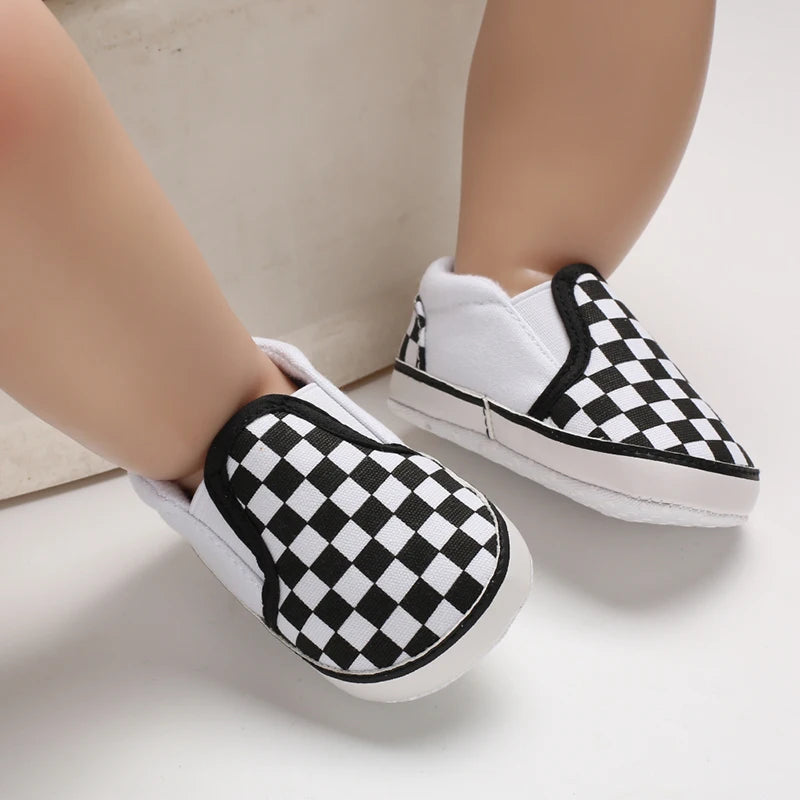 Classic checker first baby walker shoes for boys and girls soft soled cotton casual sport Prewalker baby crib shoes 0-18months