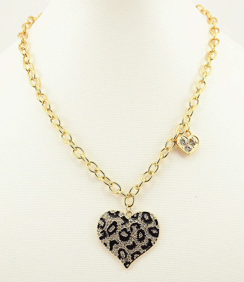 New New Arrival Europe, America, Japan and South Korea Big Brand Fashion All-Match Color Glaze Letter Heart-Shaped Leopard Print Necklace with Matching Special Offer