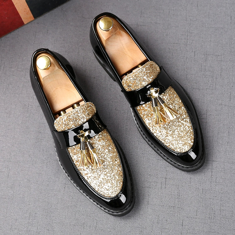 European and American-Style Pointed-Toe Slip-on Patent Leather Sequins Loafers