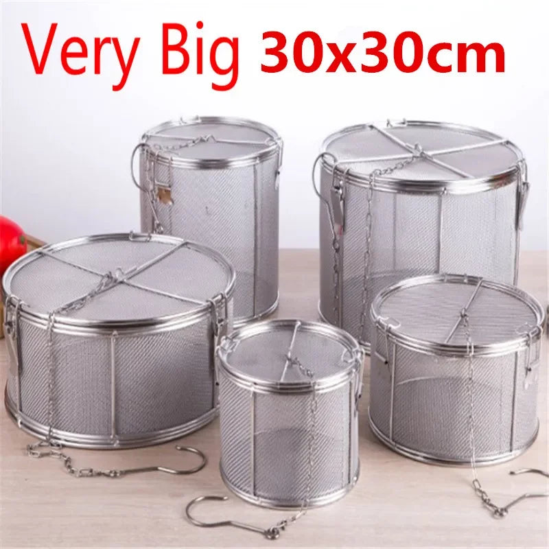 big 25*25cm 304 Stainless Steel Seasoning Bag Gravy Soup Taste Spice Box tea meat Basket pot Slag Separation Colander Strainer