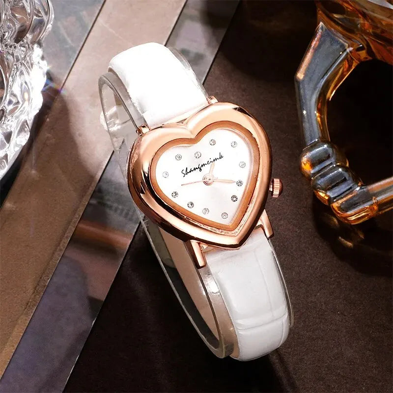 Women's Fashion Heart Watches Set Casual Leather Strap Watch Ladies Crystal Rhinestone Quartz Watches for Women Montre Femme