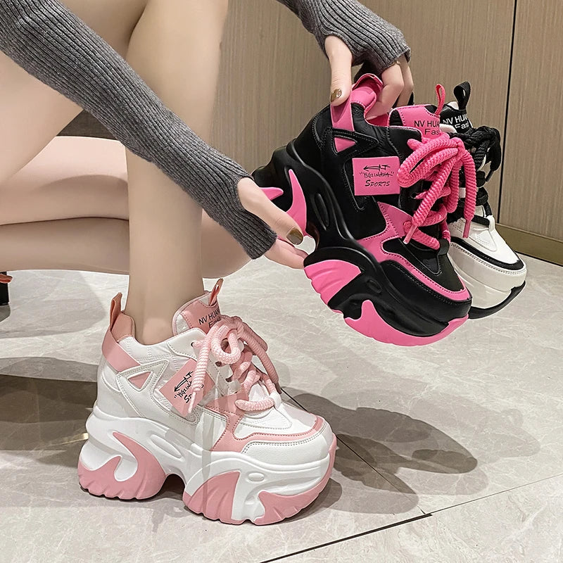 Women High Platform Casual Leather Shoes 2023 New Autumn Lace-up Chunky Sneakers 10CM Wedges Hidden Heels Leisure Shoes Woman