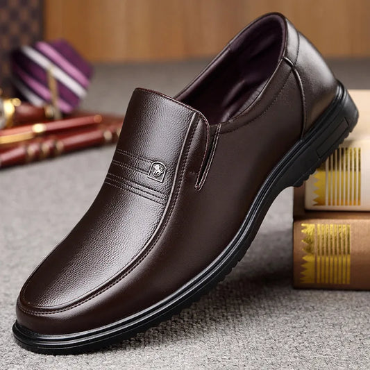 Shoes Men Loafers Genuine Leather Handmade Slip On Business Casual Shoes Classic Soft Leather Hombre Breathable Men Shoes Flat