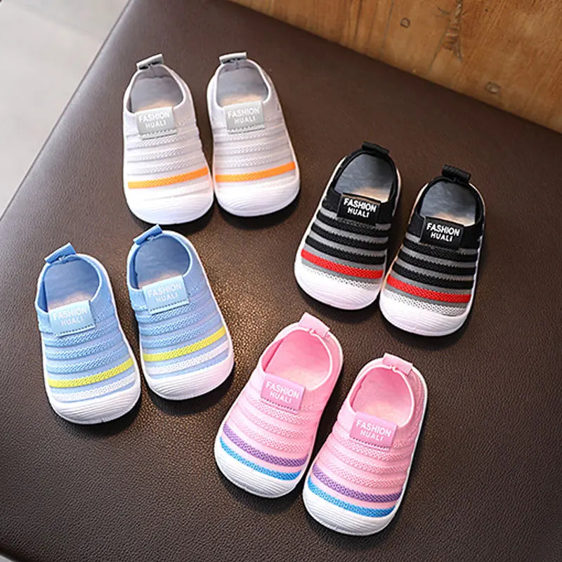 Baby First Walkers Infant Knitted Shoes Toddler Girls Soft Sole Indoor Outdoor Casual Shoes for Boy 1 year Zapatos Spring Autumn