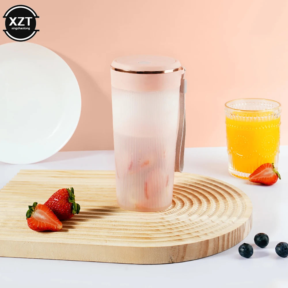 Household Multifunction Small Fruit Crusher Portable Juicer Cup USB Charging Electric Crush Fruit Juice Cup Mini Juicer Blender